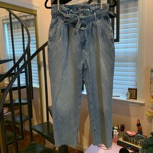 Paperbag jeans with tie